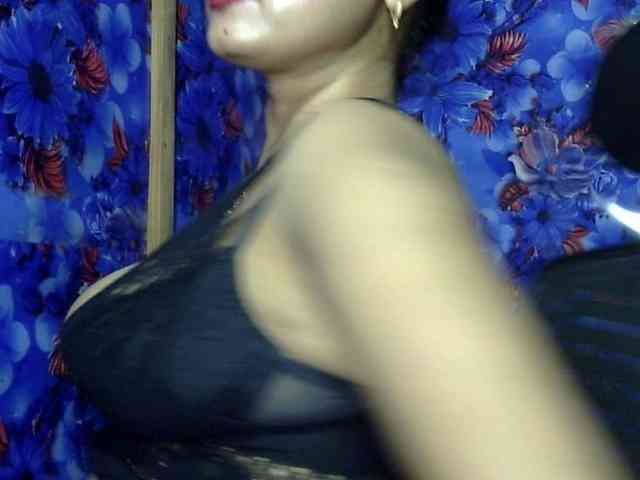 Nusrat-Mimi webcam