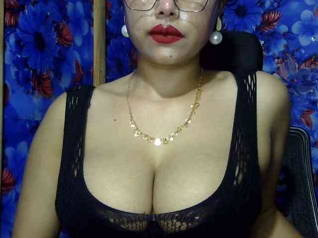 Nusrat-Mimi webcam