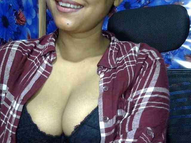 Nusrat-Mimi webcam
