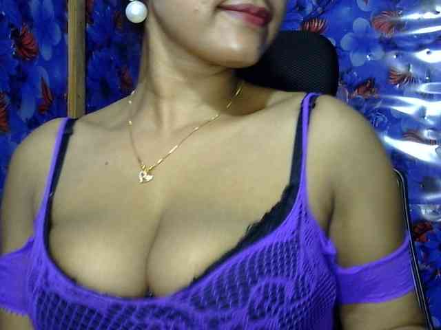 Nusrat-Mimi webcam