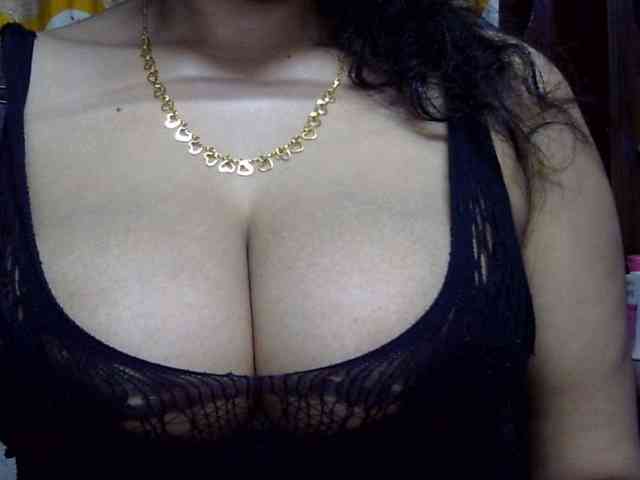 Nusrat-Mimi webcam