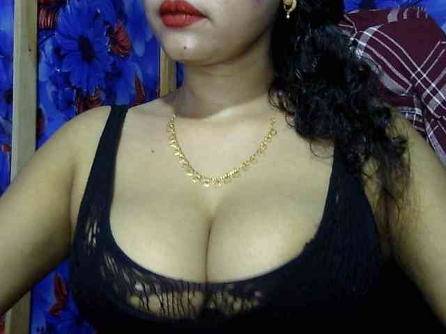 Nusrat-Mimi webcam