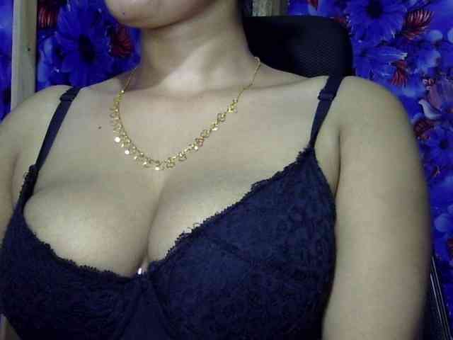 Nusrat-Mimi webcam