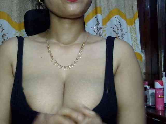 Nusrat-Mimi webcam