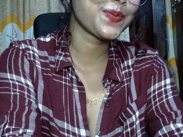 Nusrat-Mimi webcam