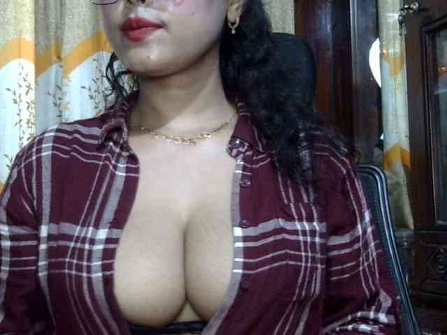 Nusrat-Mimi webcam