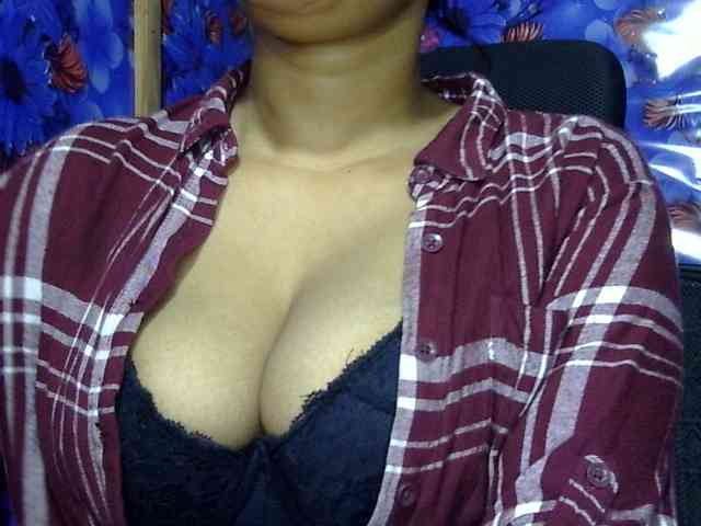 Nusrat-Mimi webcam