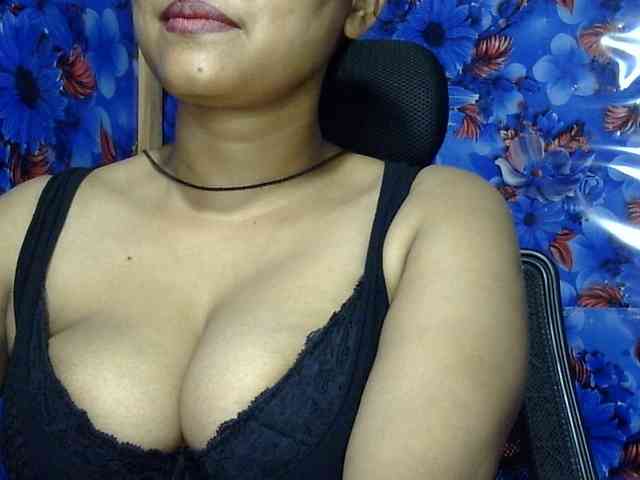 Nusrat-Mimi webcam