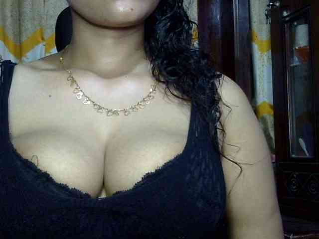 Nusrat-Mimi webcam