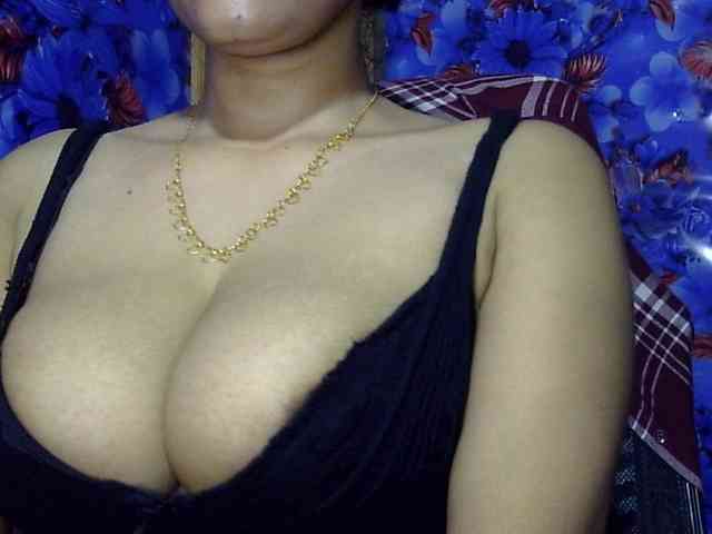 Nusrat-Mimi webcam