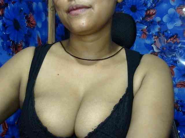 Nusrat-Mimi webcam