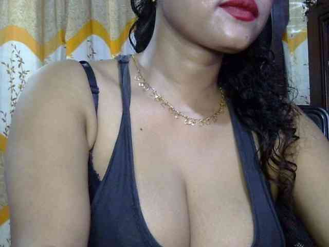 Nusrat-Mimi webcam