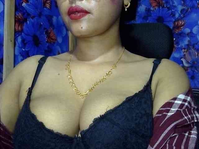 Nusrat-Mimi webcam