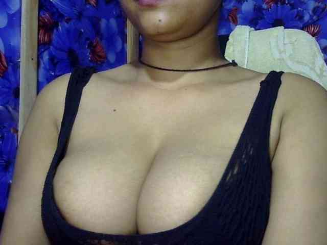 Nusrat-Mimi webcam