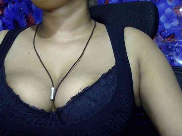 Nusrat-Mimi webcam