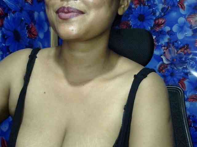 Nusrat-Mimi webcam