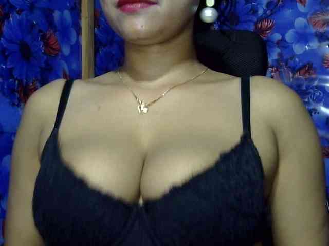Nusrat-Mimi webcam