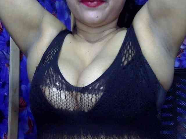 Nusrat-Mimi webcam