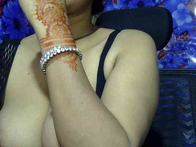 Nusrat-Mimi webcam