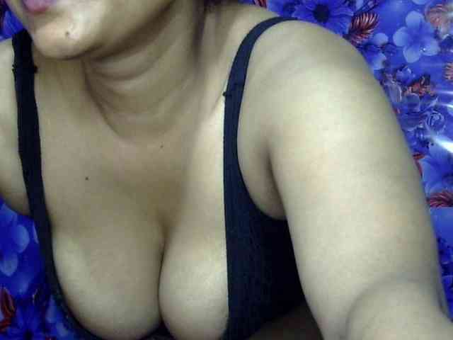 Nusrat-Mimi webcam