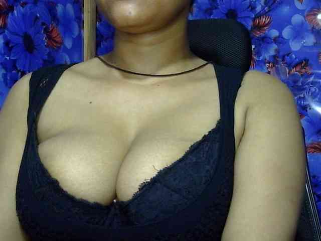 Nusrat-Mimi webcam