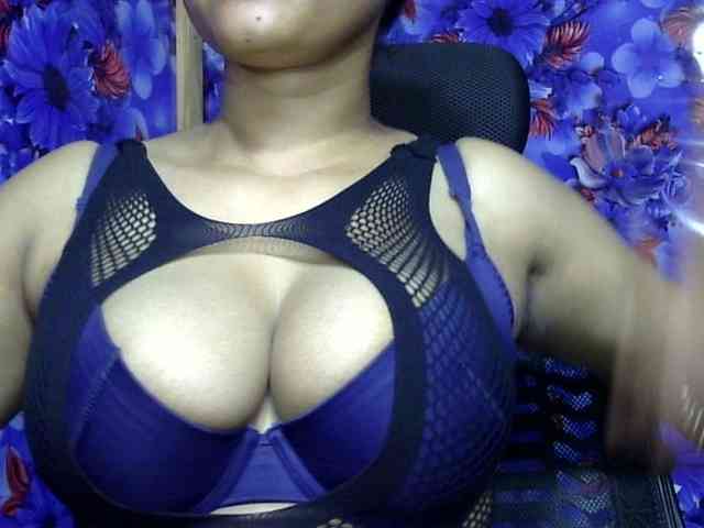Nusrat-Mimi webcam