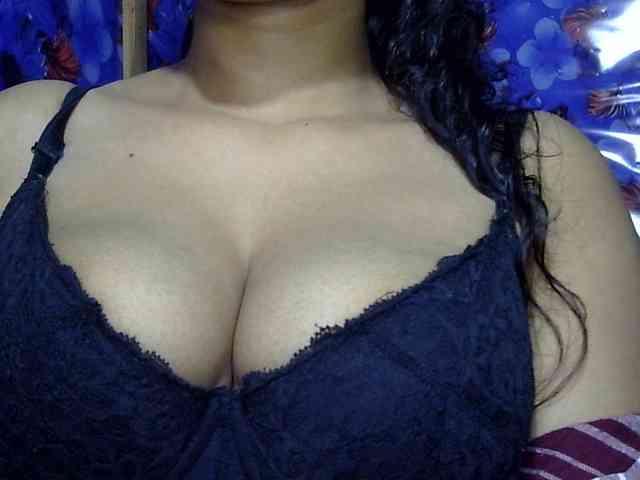 Nusrat-Mimi webcam