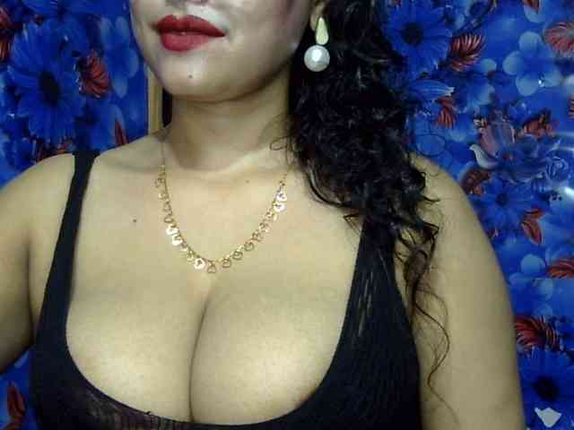 Nusrat-Mimi webcam