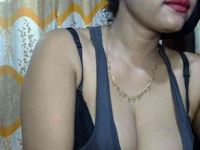 Nusrat-Mimi webcam