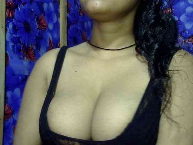 Nusrat-Mimi webcam