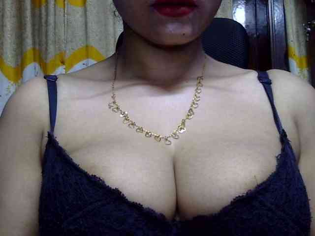 Nusrat-Mimi webcam