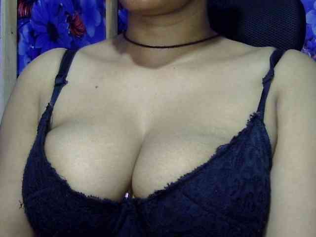 Nusrat-Mimi webcam