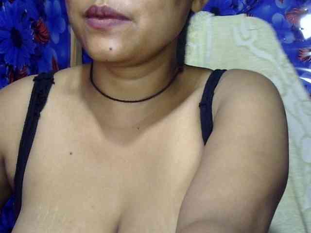 Nusrat-Mimi webcam