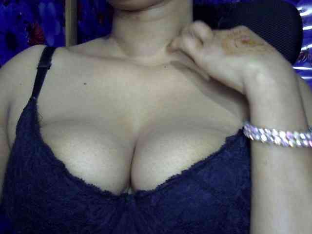 Nusrat-Mimi webcam