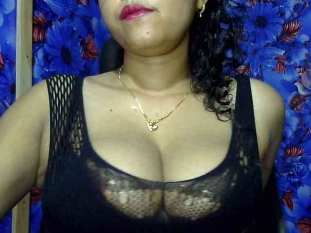 Nusrat-Mimi webcam