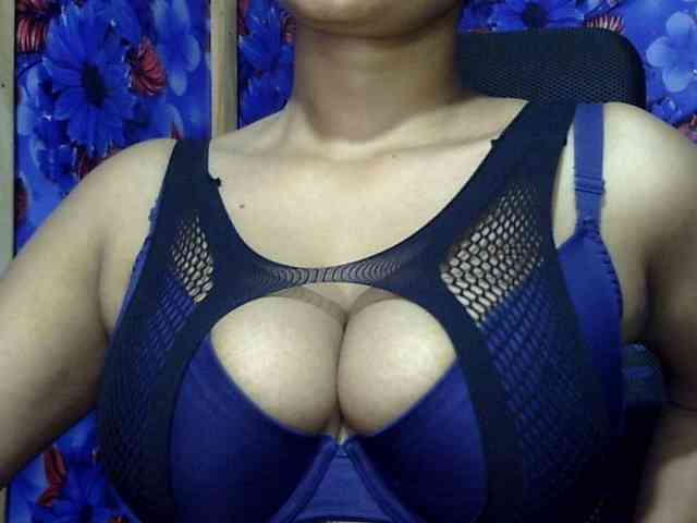 Nusrat-Mimi webcam