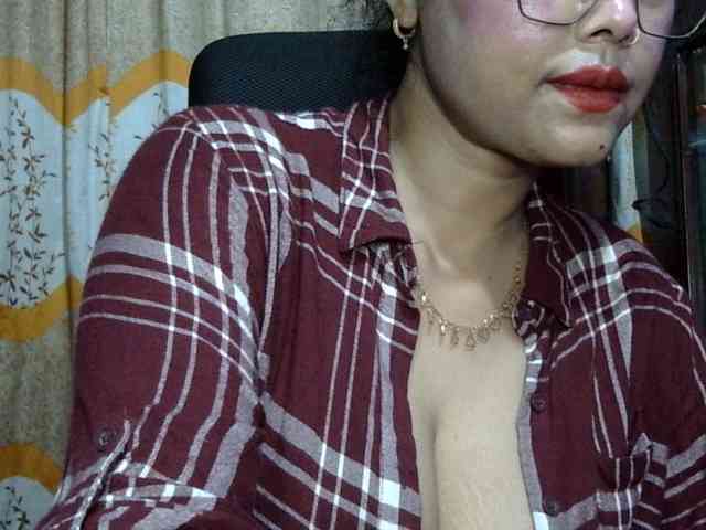 Nusrat-Mimi webcam