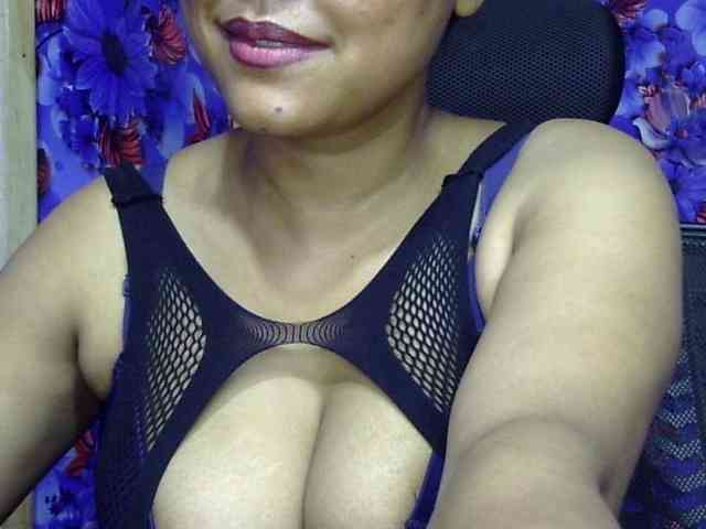 Nusrat-Mimi webcam