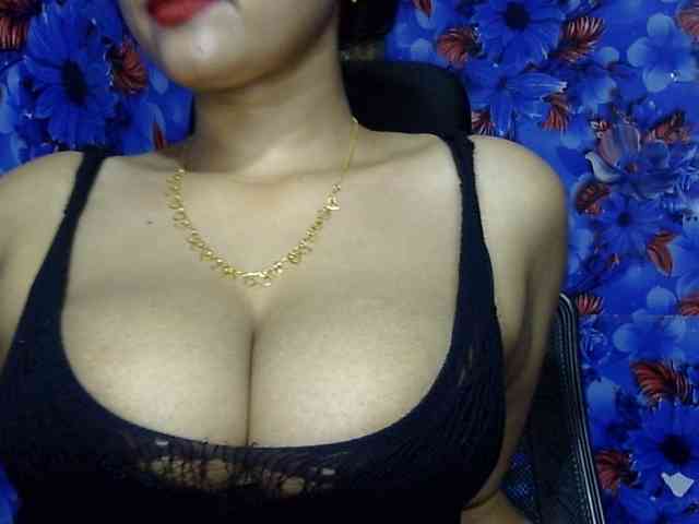 Nusrat-Mimi webcam