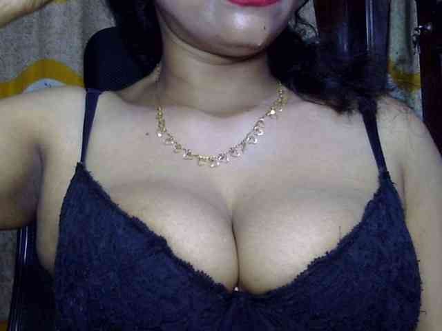 Nusrat-Mimi webcam