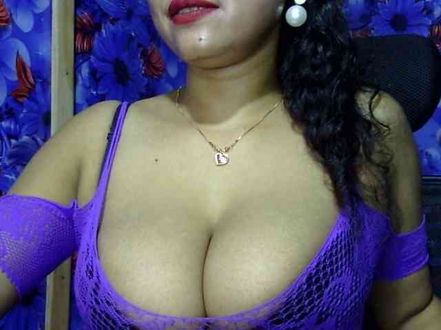 Nusrat-Mimi webcam