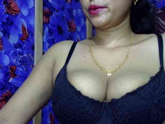 Nusrat-Mimi webcam