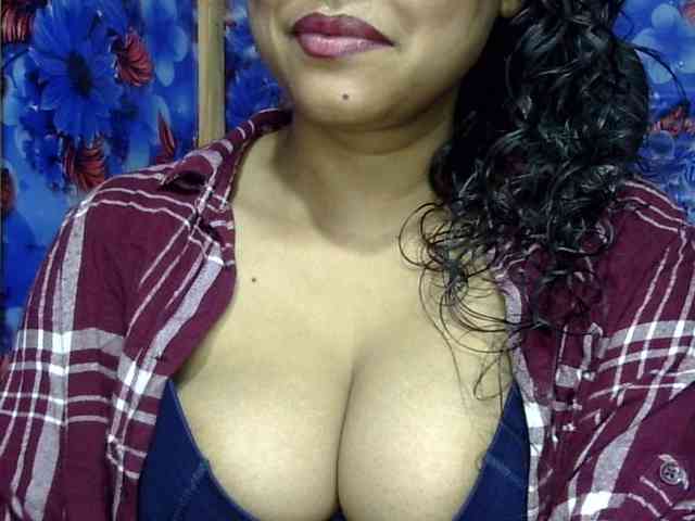 Nusrat-Mimi webcam