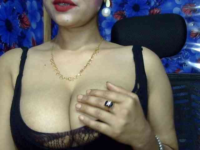 Nusrat-Mimi webcam