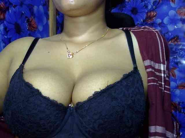 Nusrat-Mimi webcam