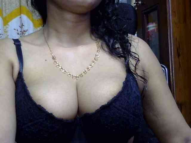 Nusrat-Mimi webcam