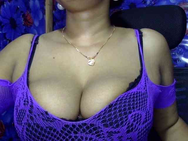 Nusrat-Mimi webcam