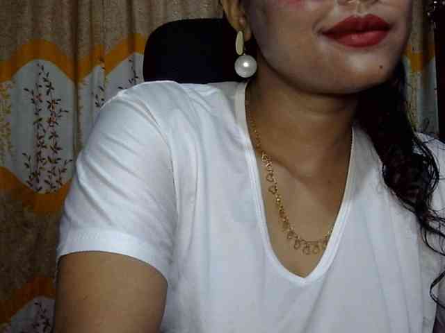 Nusrat-Mimi webcam