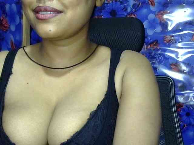 Nusrat-Mimi webcam