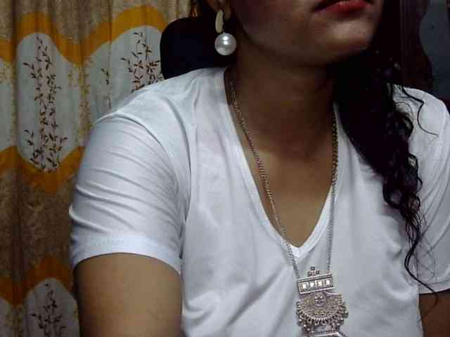 Nusrat-Mimi webcam